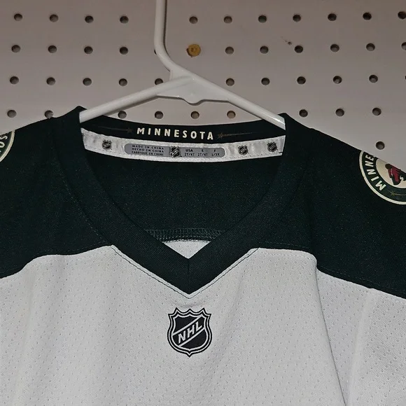 NHL Minnesota Wild Children's Hockey Jersey Size 2/4T - Picture 4 of 11